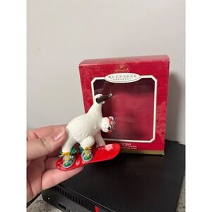Hallmark Keepsake Coca Cola Polar Bear Ornament Cool Sport 2001‎